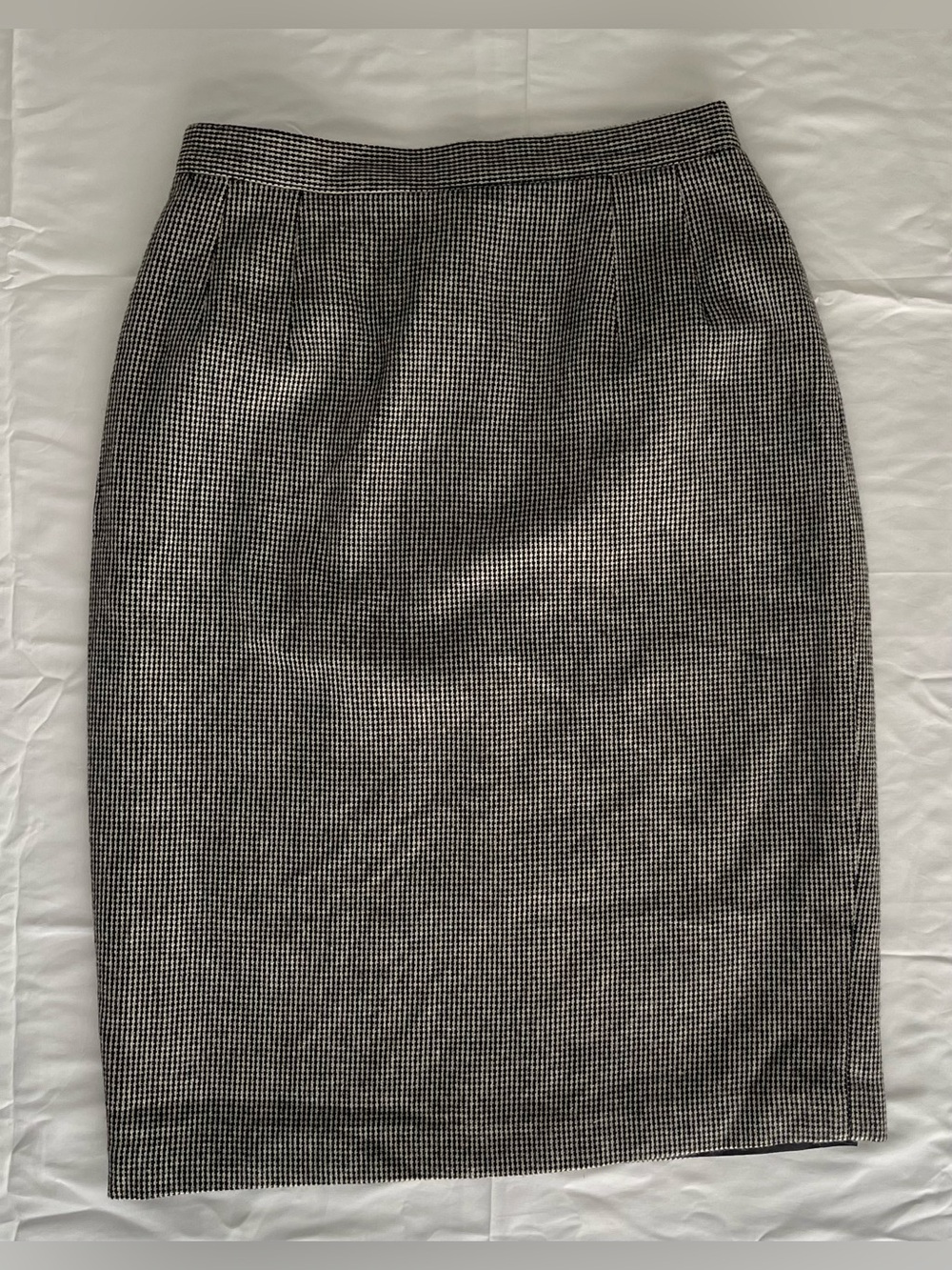 Black & White Houndstooth Pencil Skirt